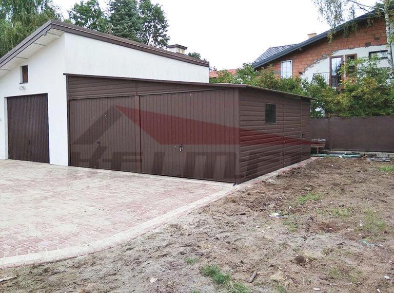 Garaż blaszany spad na bok (na prawo) akryl brąz 6m x 5m